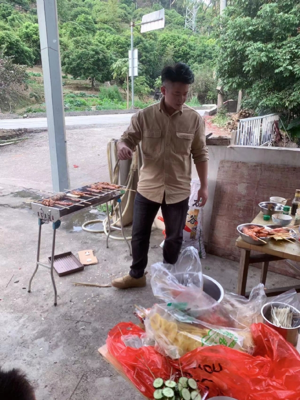 你黑我哟的第一张照片--宁化交友网