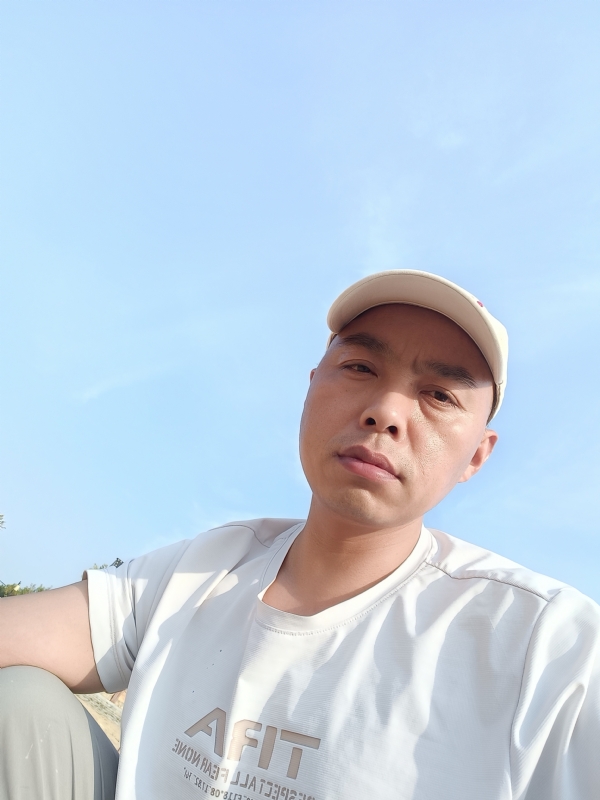 哥哥的第一张照片--宁化交友网