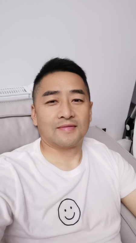 向阳而生的第一张照片--宁化交友网