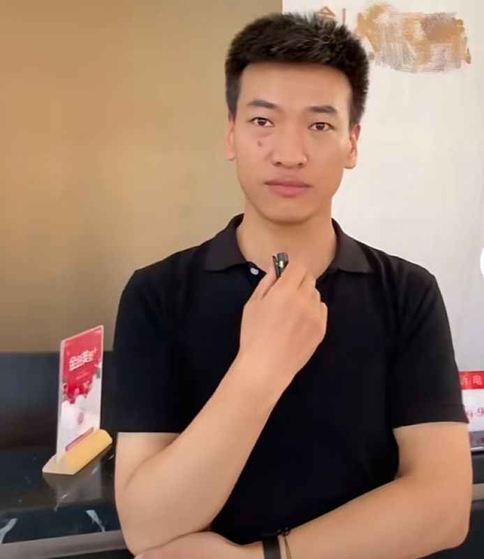 一杯梁白开的第一张照片--宁化交友网