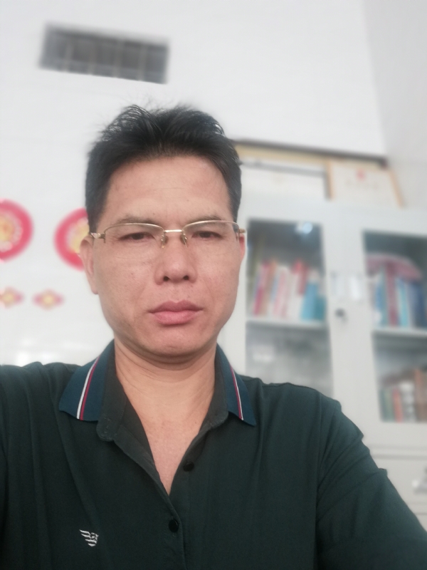后视镜的第一张照片--宁化交友网