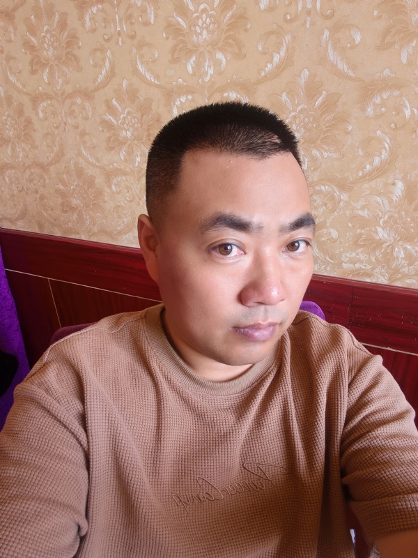 擦亮眼睛向前看的第一张照片--宁化交友网